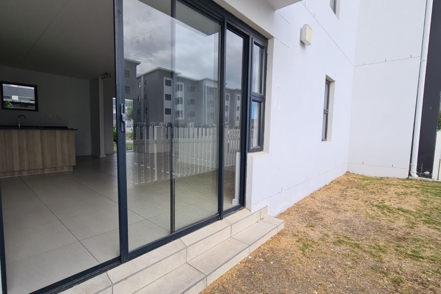 1 Bedroom Property for Sale in Parklands Western Cape